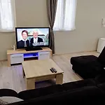 T5 Meuble 110 M2 Neuf Proche Centre Nîmes