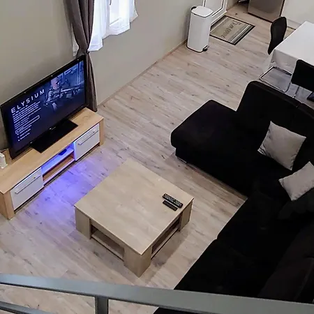 T5 Meuble 110 M2 Neuf Proche Centre Apartamento