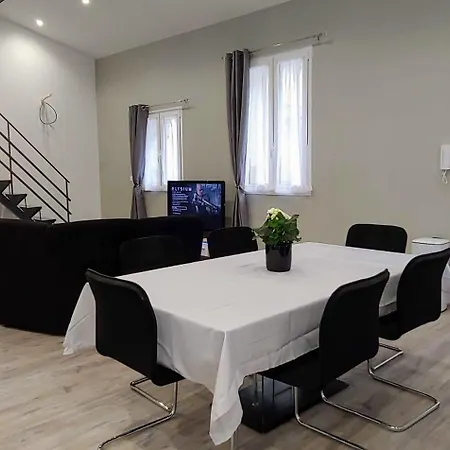 T5 Meuble 110 M2 Neuf Proche Centre Appartement